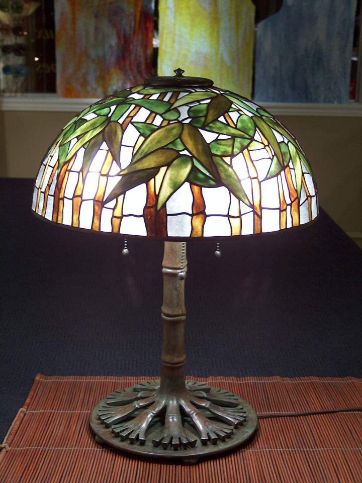 Lampe style Tiffany artisanale Québec